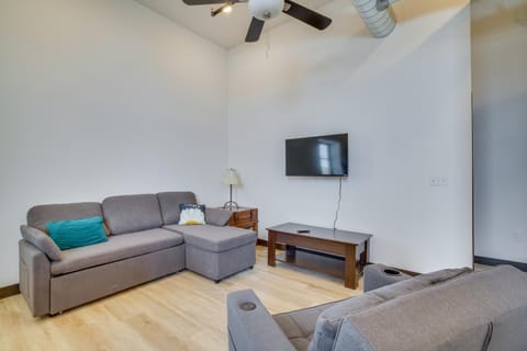 Modern, Open-Concept Apartment Downtown Cashton! Apartment in Wisconsin