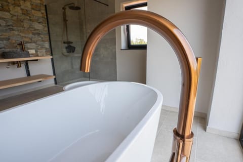 Chalet Kato - Nieuw! Open vanaf 2 augustus 2024 Chalet in Wallonia, Belgium