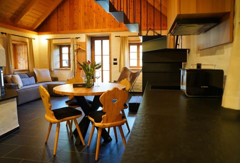 Living room, Seating area, Dining area