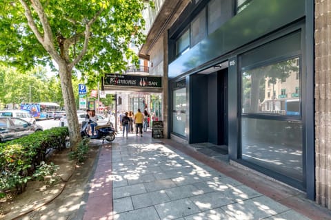 AYZ Princesa-Auto check-in property Hotel in Centro