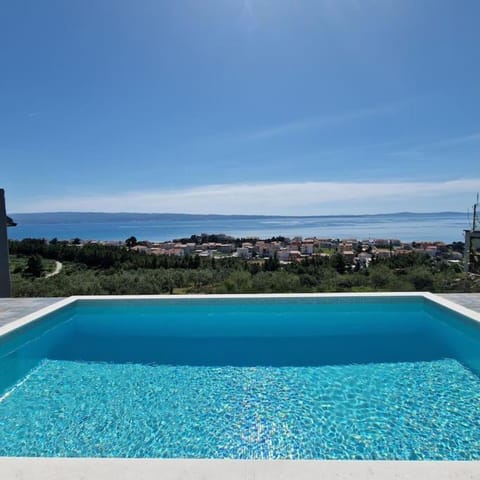 Day, Sea view, Swimming pool, sunbed