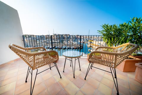 Patio, View (from property/room), Balcony/Terrace, Sea view