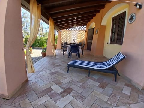 Villa Giacinto A Apartment in Cala Liberotto