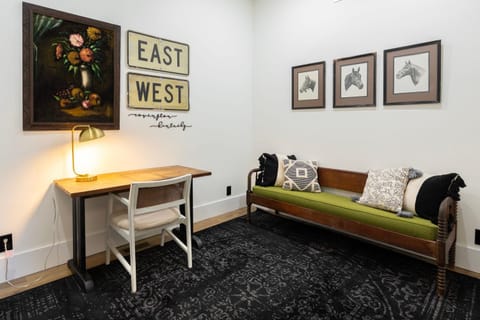 1BR Downtown, Close to Cincinnati Stadiums & Bars House in Covington