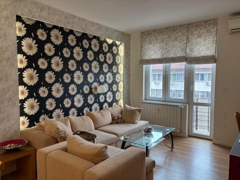 Vitosha Sunrise Apartment in Sofia