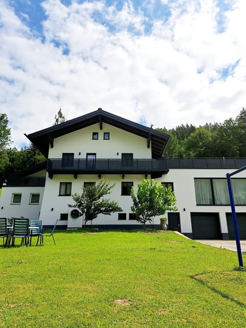 Ferienwohnung Kapar Vacation rental in Salzburgerland