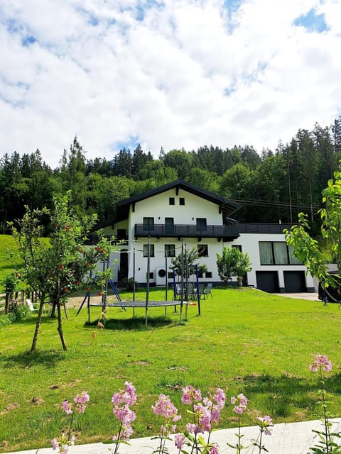Ferienwohnung Kapar Vacation rental in Salzburgerland