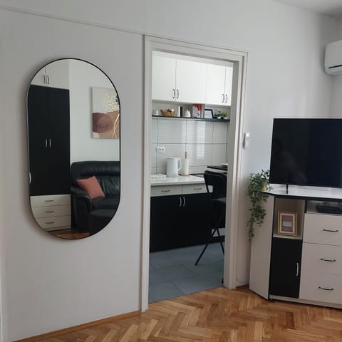 Studio apartman Lynx Apartment in Jezerce