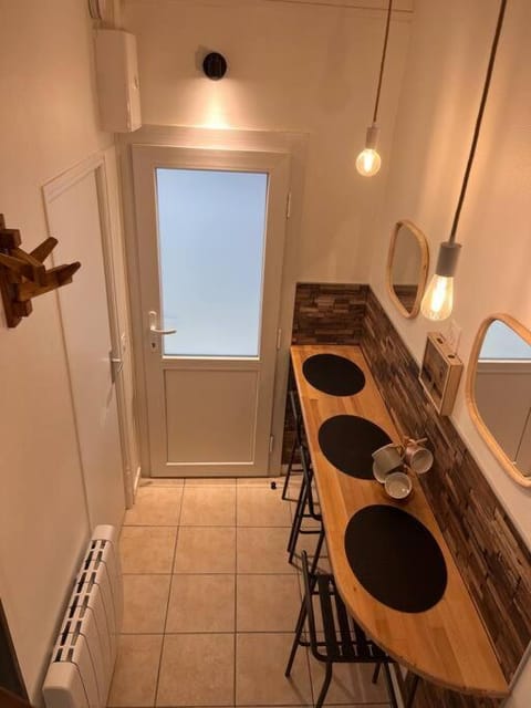 Studio duplex Hypercentre au calme avec parking Apartment in Fontainebleau