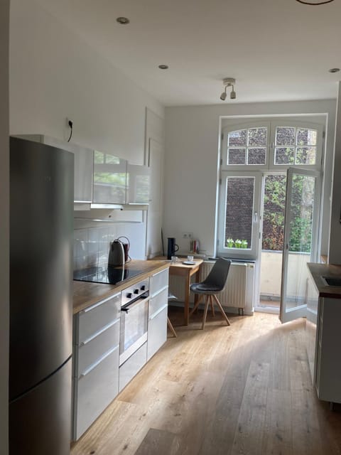 Coffee/tea facilities, Kitchen or kitchenette, pet friendly, stove, toaster