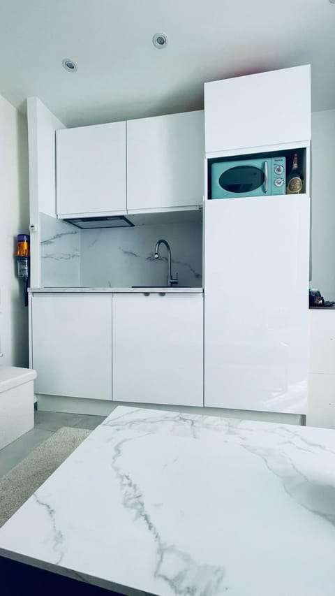 Tiny House with Sea View House in Roquebrune-Cap-Martin