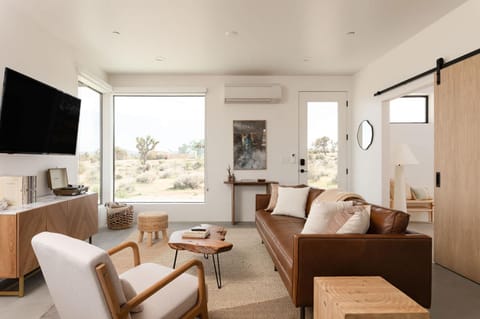 Sundown Ridge - Modern Homestead w Spa House in Yucca Valley