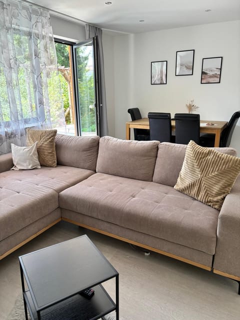 Ferienwohnung LeJaju Apartment in Saarbrücken