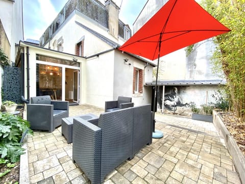 Patio, Garden, Balcony/Terrace