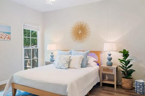 Single Story Fire Pit Updated Close to Downtown House in Phenix City