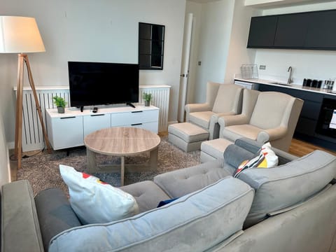 Lovely 1 Bed Apartment - Old Trafford Apartment in Stretford