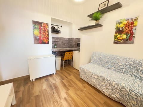 Kitchen or kitchenette, Living room, Other