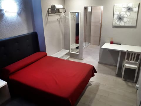 Pensión Jamaica Bed and Breakfast in Valencia