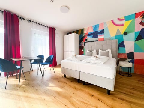 Photo of the whole room, Bedroom