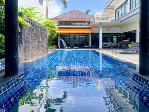 Pool view, Swimming pool, Swimming pool