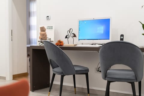 Lobby or reception, hair dresser