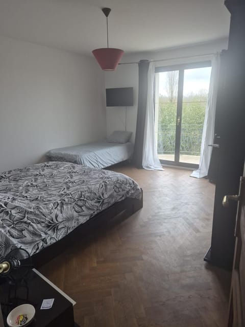 Villa NICAISE Vacation rental in Île-de-France