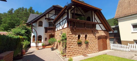 Property building, Day