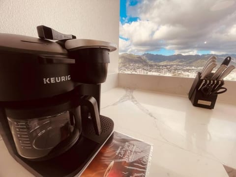 2 bedroom Penthouse new upgrade OceanView (PH503) Apartment in McCully-Moiliili