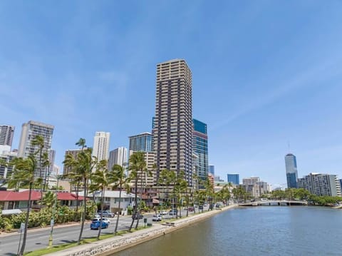 2 bedroom Penthouse new upgrade OceanView (PH503) Apartment in McCully-Moiliili