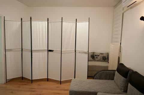 GROTTA Apartment in Dubrovnik-Neretva County