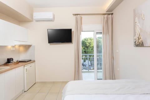 Dimitra Central Apartments Chanioti Apartment hotel in Chaniotis