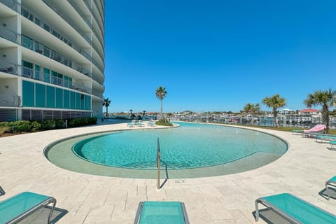 Bella Luna 909 House in Ono Island