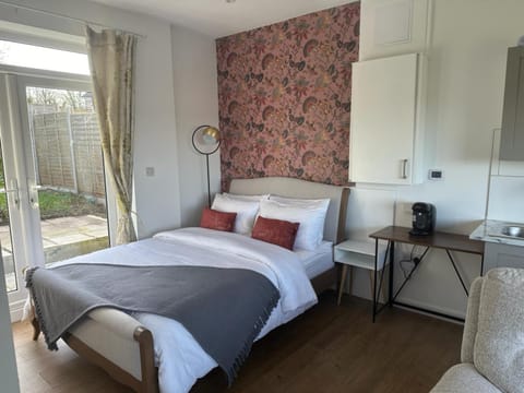 Springbank Studio Bed and Breakfast in Fareham