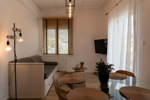 Ophelia - New Modern Apartment with Spectacular Olympus View Apartment in Litochoro