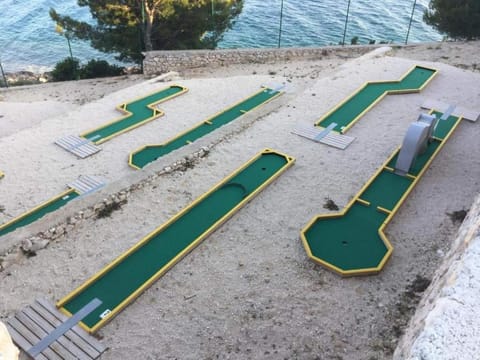 Beach House Lana, 704 Campground/ 
RV Resort in Šibenik-Knin County, Croatia