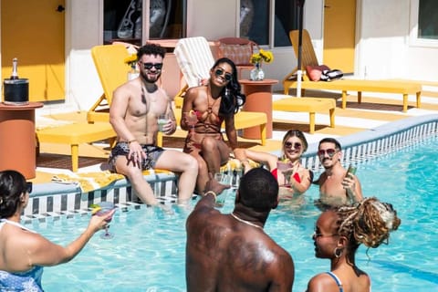 14bd Private Hotel - 2 Pools Spas Game Room Gym Villa in Palm Springs