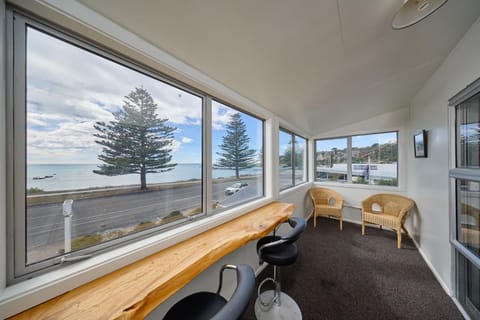 Seating area, Beach