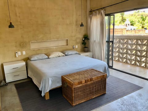 Bed, Balcony/Terrace, Bedroom