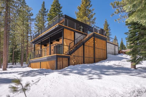 Property building, Natural landscape