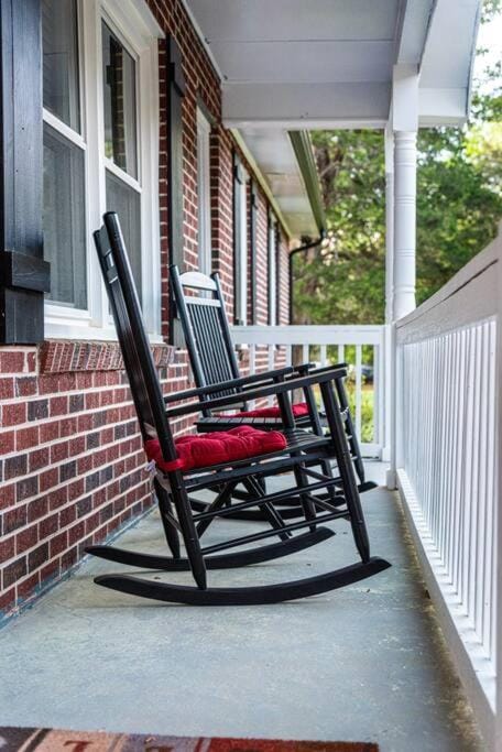 Bellfield Retreat House in Clarks Hill Lake