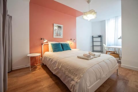 Mâcon Cozy / Appartement central 100m² / 8 pers Apartment in Bourgogne-Franche-Comté