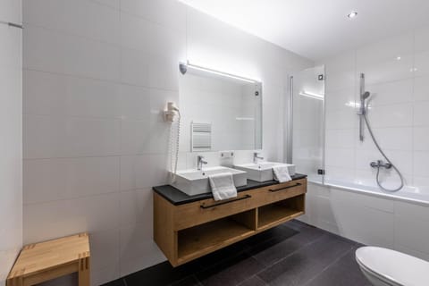 Bellevue Residences - Luxurious Lakeside Apartments Apartment in Zell am See