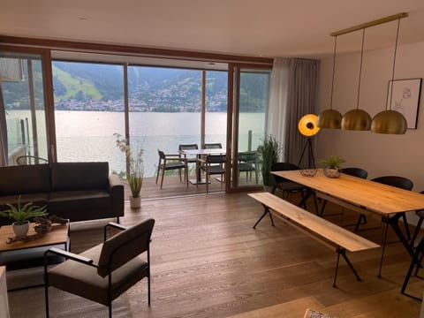 Bellevue Residences - Luxurious Lakeside Apartments Apartment in Zell am See