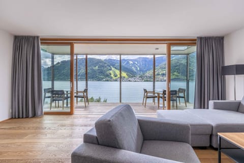 Bellevue Residences - Luxurious Lakeside Apartments Apartment in Zell am See