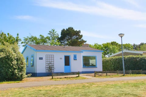 Property building, Garden view