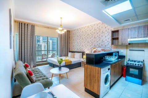 Kitchen or kitchenette, Bedroom