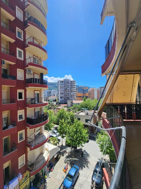 Property building, Neighbourhood, View (from property/room), Balcony/Terrace, City view, Location