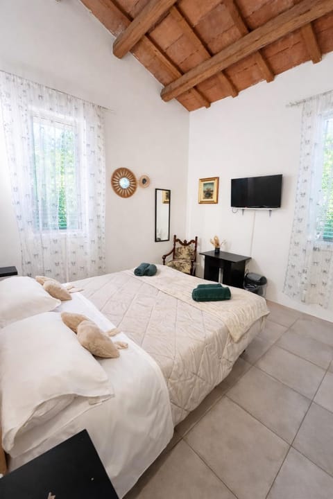 LA CASA DI GIADA - Self check-in - parcheggio privato- vicino autostrada di Imola Bed and Breakfast in Imola