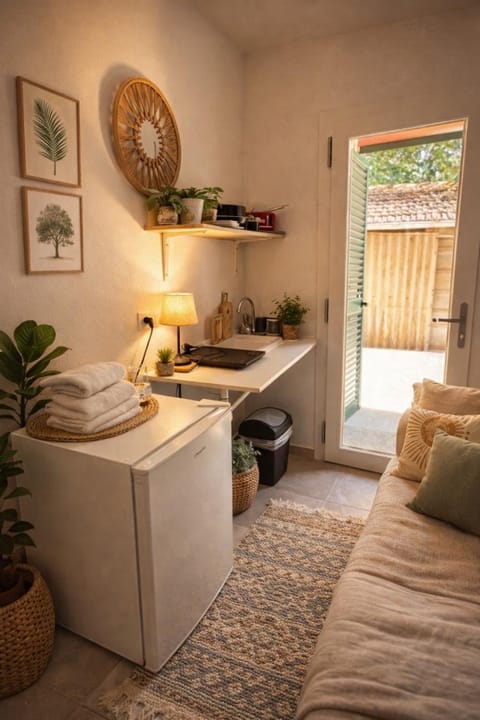 LA CASA DI GIADA - Self check-in - parcheggio privato- vicino autostrada di Imola Bed and Breakfast in Imola