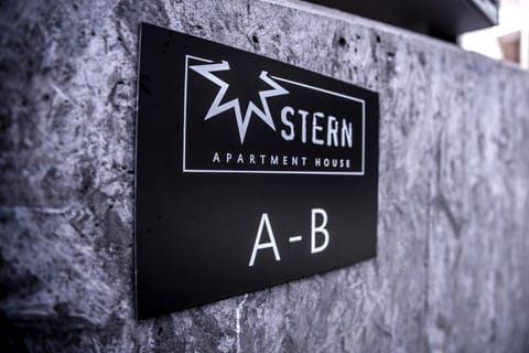 Property logo or sign, Text overlay, Certificate/Award